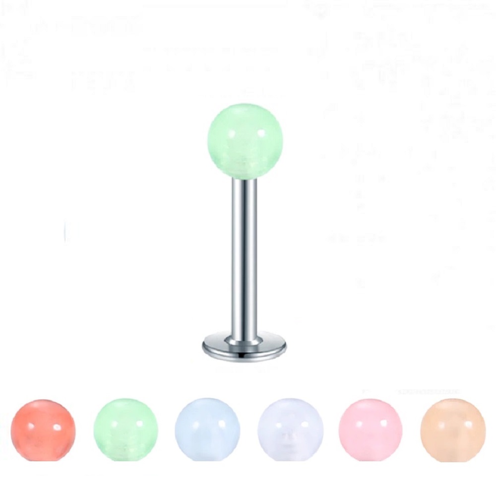 Светещи обици на устни